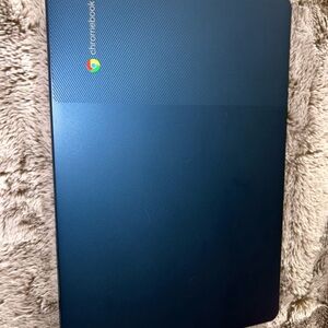 Lenovo Chromebook in Deep Blue